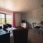Urlaubsweingut Zecherhof شقة *