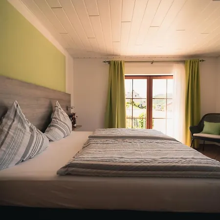 Urlaubsweingut Zecherhof