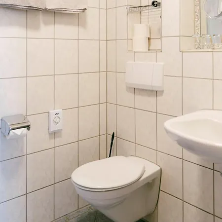 Urlaubsweingut Zecherhof * Neef