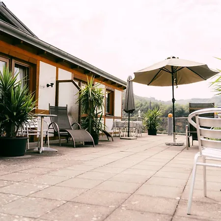 Urlaubsweingut Zecherhof شقة *