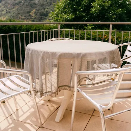 Urlaubsweingut Zecherhof شقة Neef