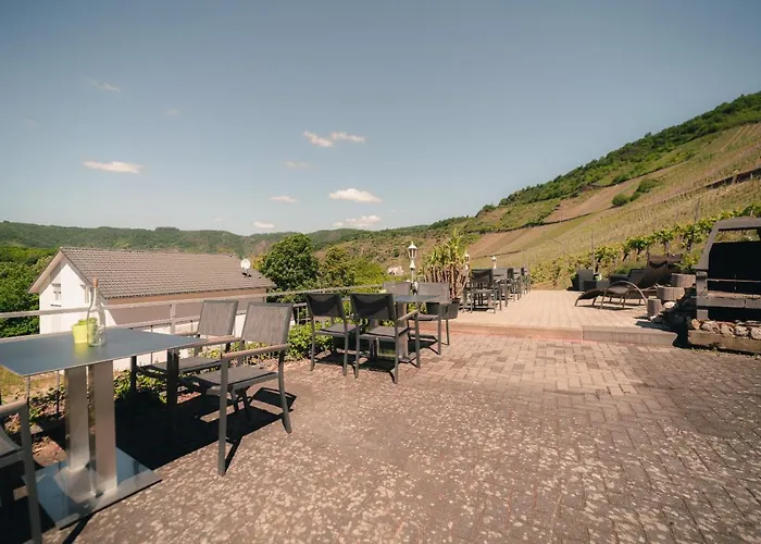 Urlaubsweingut Zecherhof * Neef